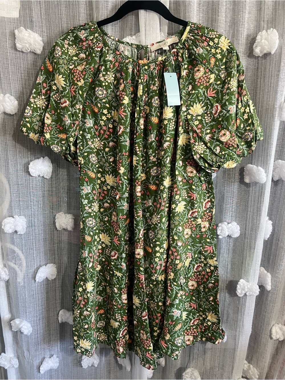 LOFT Petite Green Floral Puff-Sleeve Dress